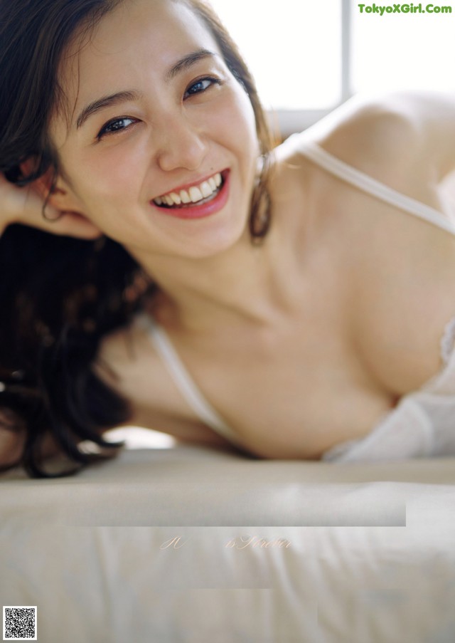 Riho Takada 高田里穂, Weekly Playboy 2022 No.46 (週刊プレイボーイ 2022年46号) No.694416