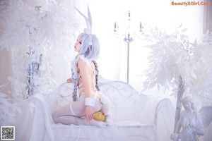 G44不会受伤 Cosplay 碧蓝航线 恶毒皮肤 懒懒的白兔